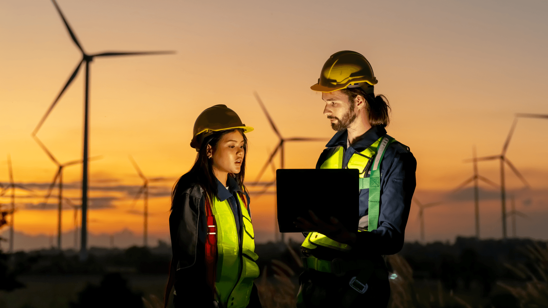 workers in turbine field